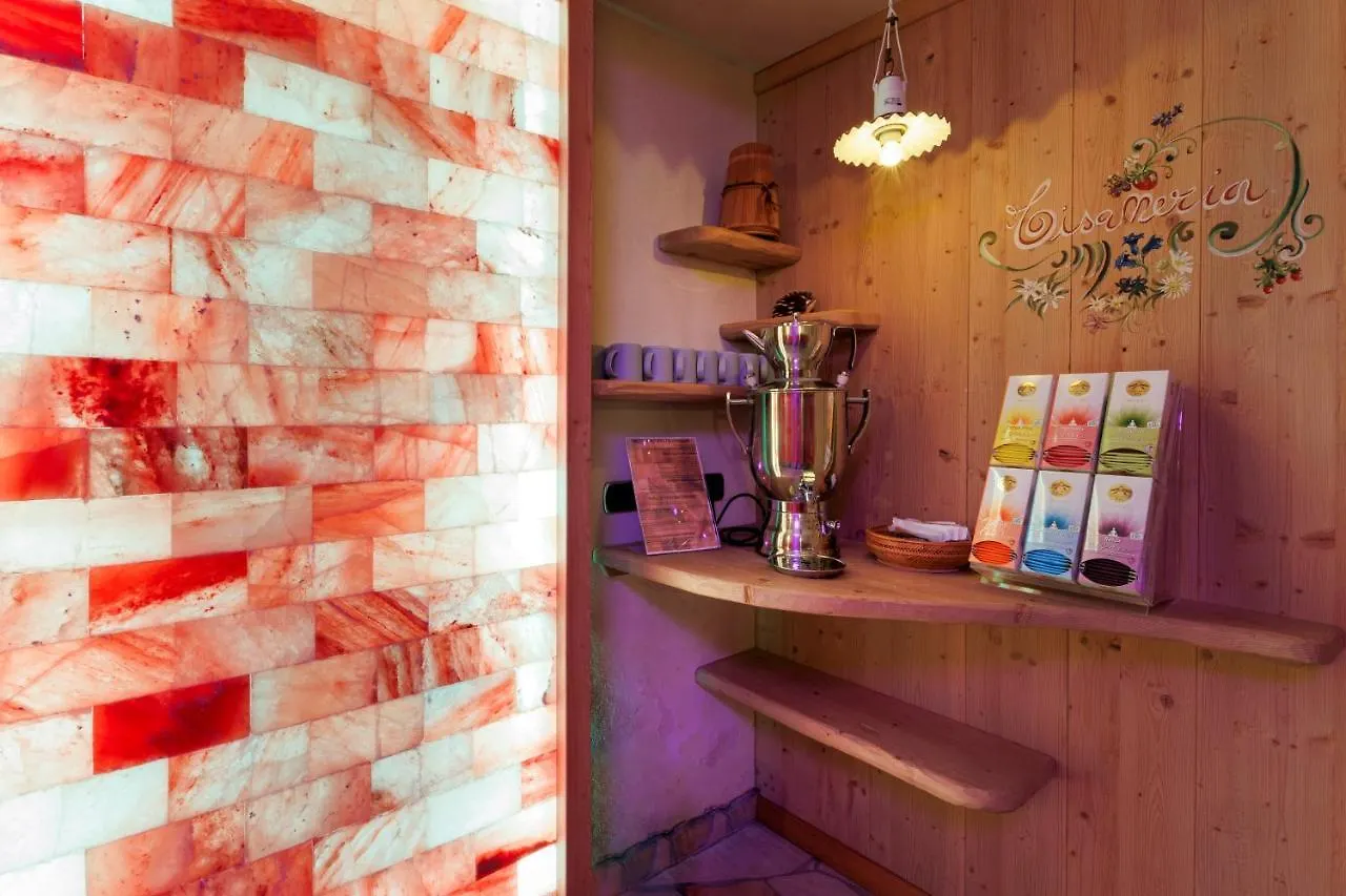 *** Hotel Steinbock B&B - Apartaments Livigno Italy