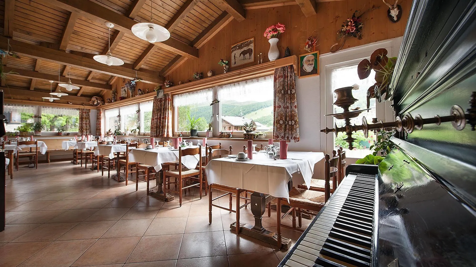 Steinbock B&B - Apartaments Livigno Italy