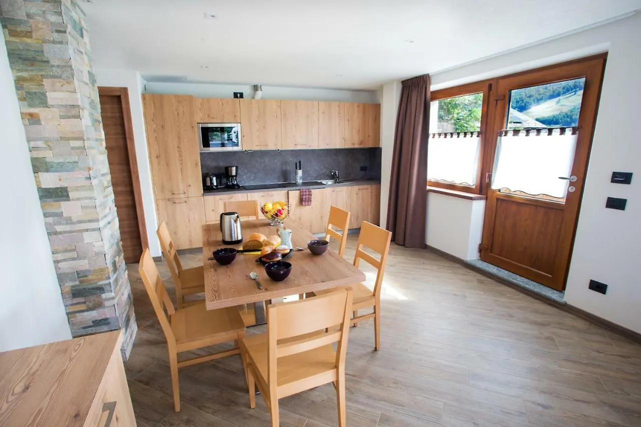 Steinbock B&B - Apartaments Livigno