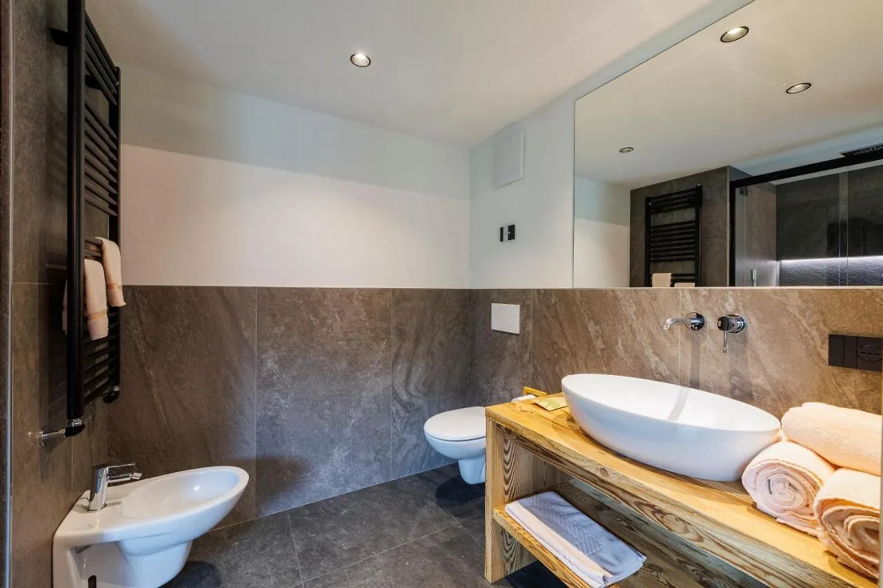 Hotel Steinbock B&B - Apartaments Livigno