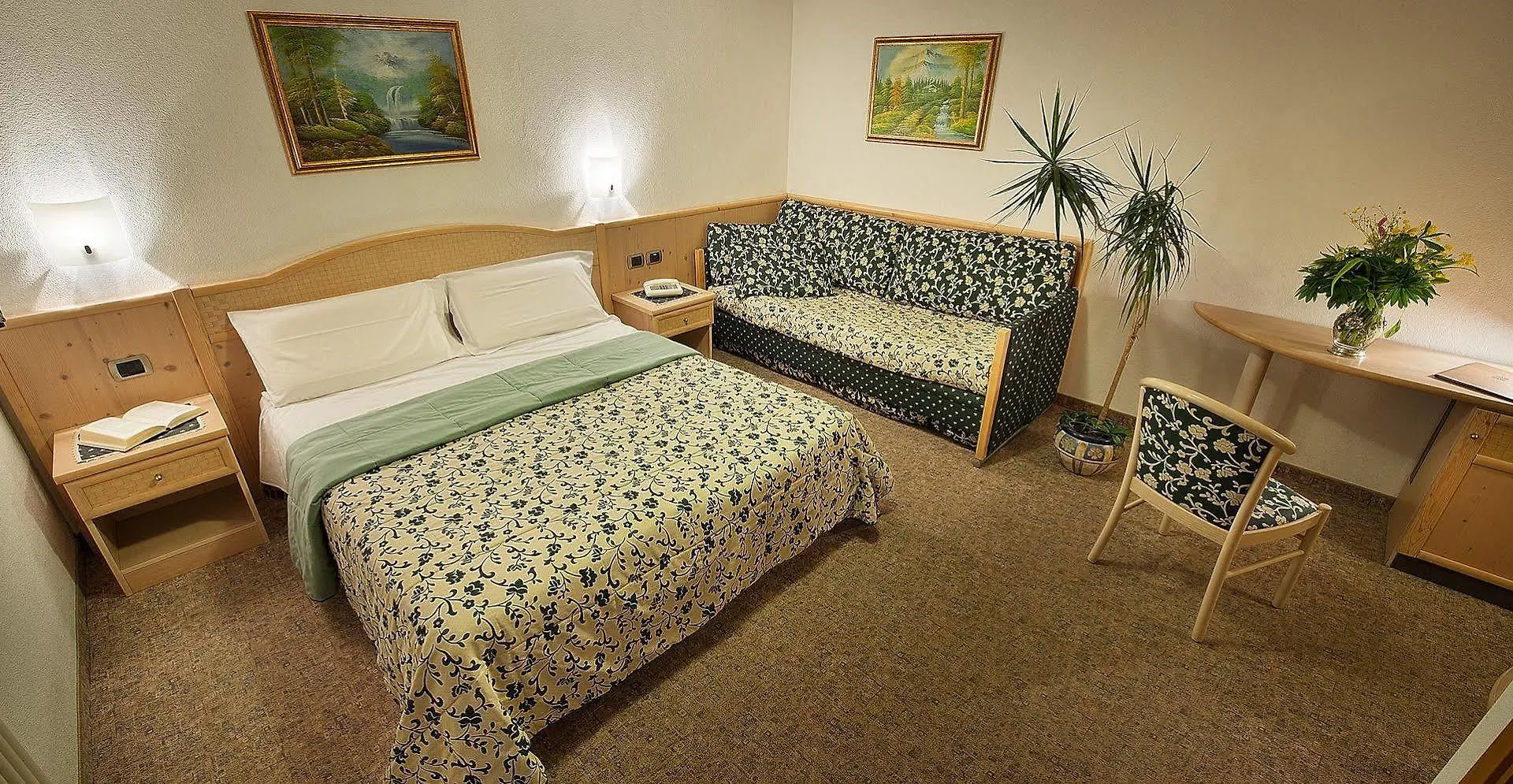 Steinbock B&B - Apartaments Livigno Hotel