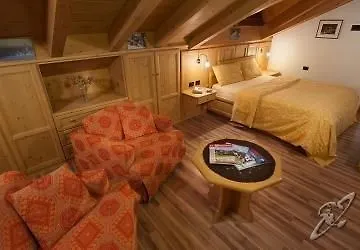 Steinbock B&B - Apartaments Livigno 3*,  Itálie